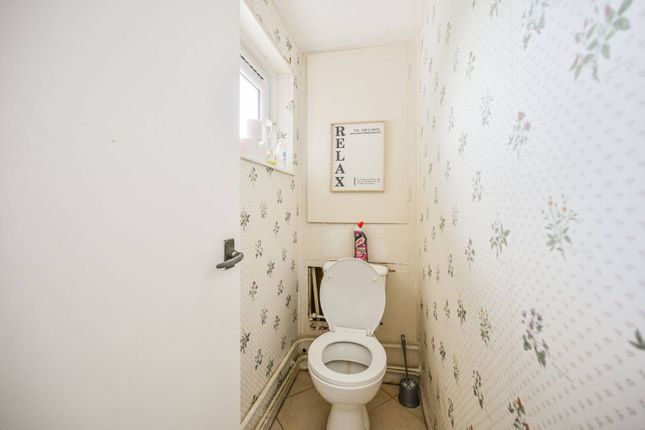 Daphne House, Acacia Road, London, N22, Wood Green photo 4