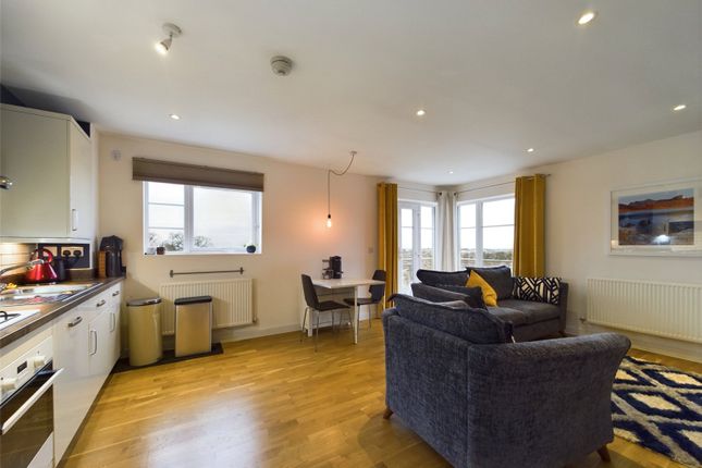 Flat for sale in Ledbury Court, Cheltenham, Gloucestershire