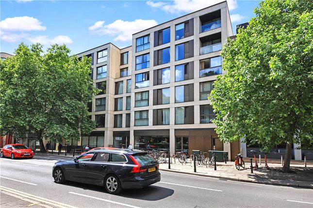 Thumbnail Flat for sale in Parkside, Cambridge