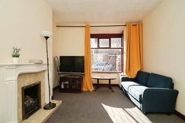 73, Calvert Road, Bolton photo 2