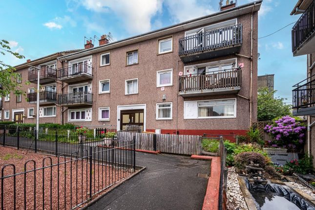 Thumbnail Flat for sale in Cathcart Road, Rutherglen, Glasgow