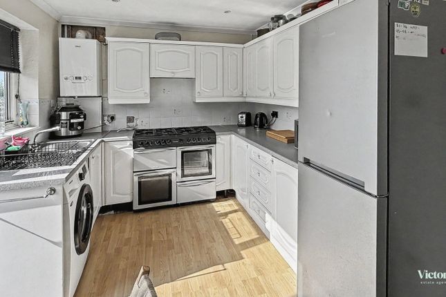 15, Dunsterville Road, Ivybridge photo 4