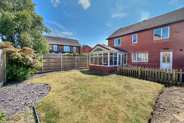82, Vermont Close, Chapelford Village, Warrington photo 3