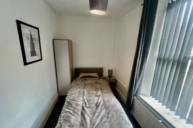 Room to rent in Parker Lane, Burnley