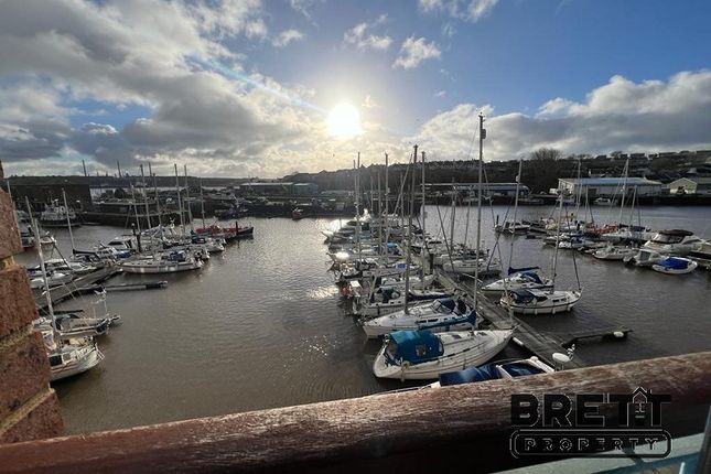 Flat for sale in 18 Vanguard House, Nelson Quay, Milford Haven