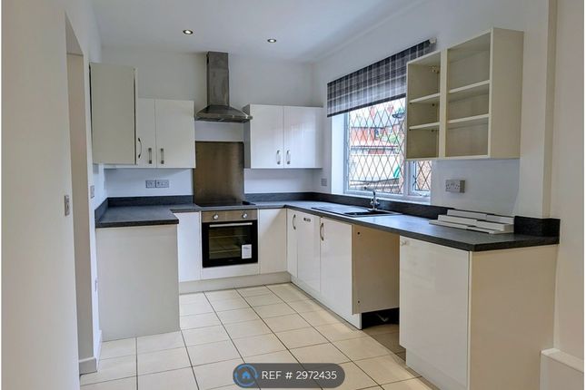 Weetworth Avenue, Castleford photo 3