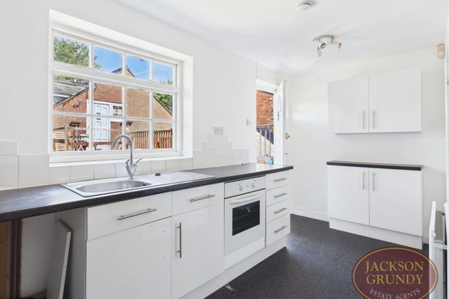 11A, Sheaf Street, Daventry photo 3