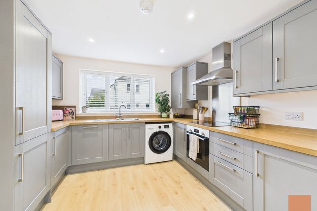 22, Chenoweth Way, Redruth photo 3