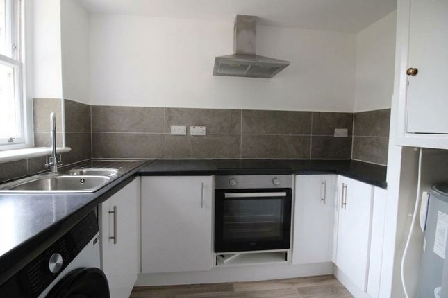 5a Spencer Road, Eastbourne photo 4