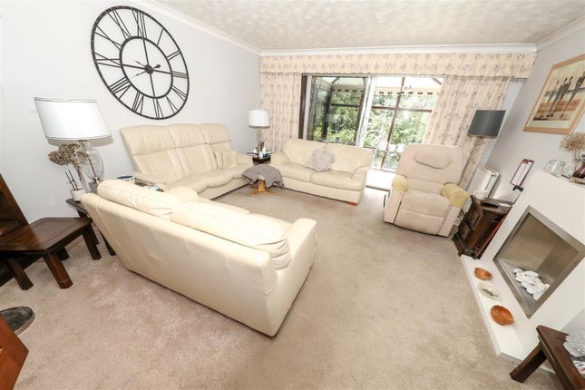 8, Prestonhall Road, Glenrothes photo 4