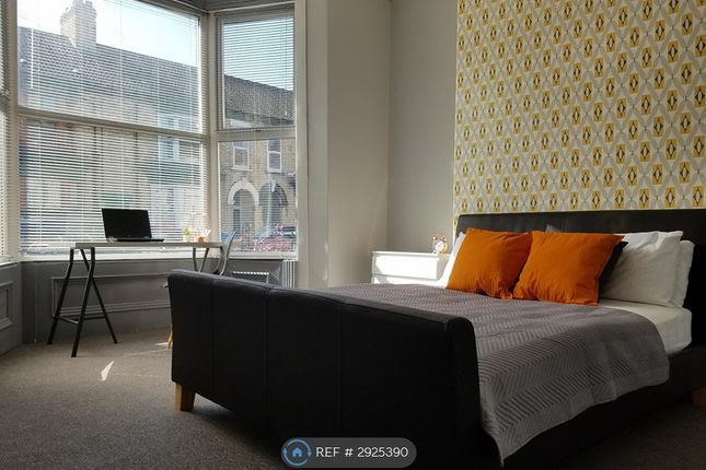 De Grey Street, Hull photo 2