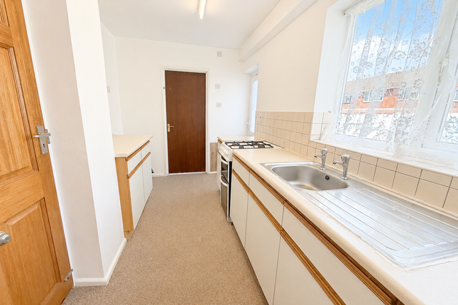 1, Raglan Street, Brierley Hill photo 3