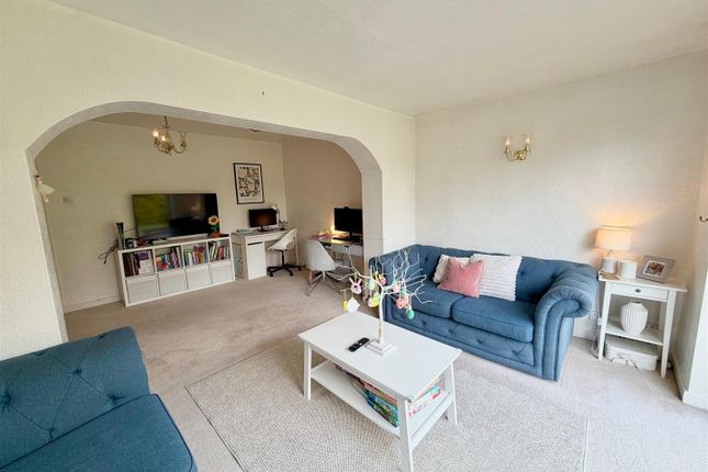 27, Melrose Crescent, Altrincham photo 3