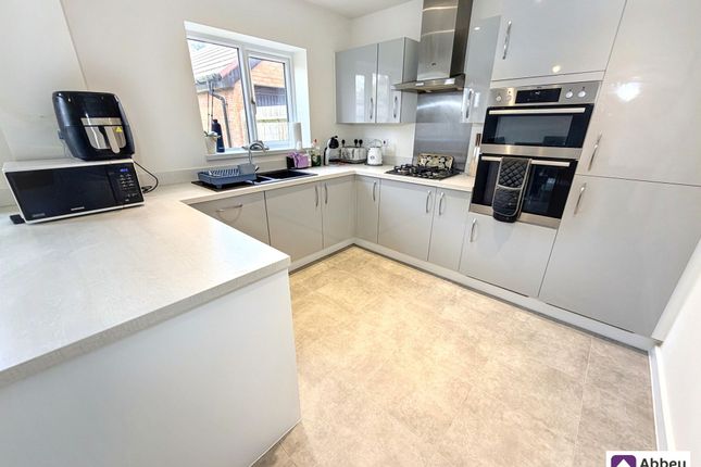 82 Jamie Marcus Way, Leicester photo 4