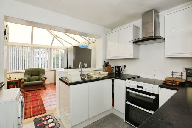26, Pear Tree Drive, Northwich photo 4
