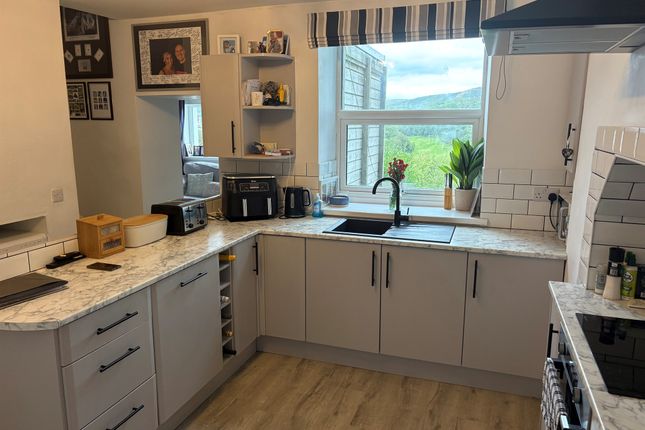 87, Clydach Road, Swansea photo 3