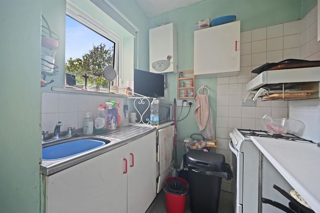 Terraced house for sale in Fitzneal Street, London