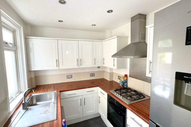 149, Gordon Road, Dartford photo 4