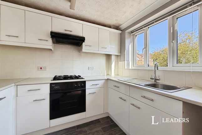 6, Hughes Court, Hethersett photo 3