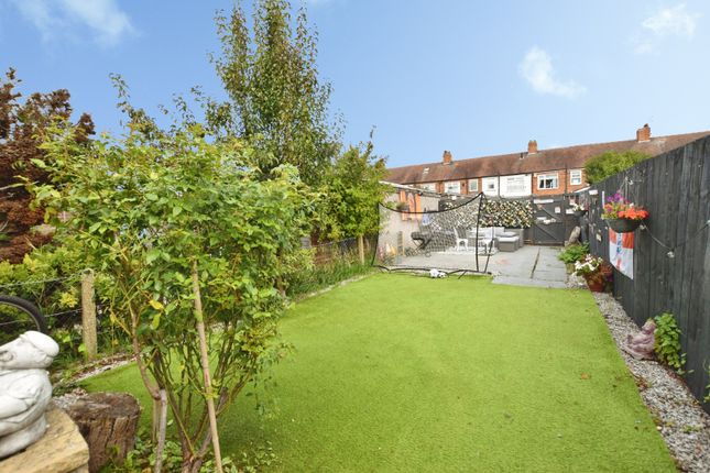 29, Kempton Road, Hull photo 4