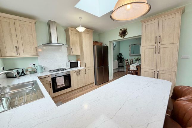 3 Emmanuel Gardens, Sketty, SWANSEA photo 5