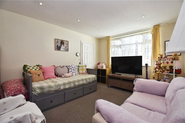1A Coronation Cottages,, Routs Way, Southampton photo 3