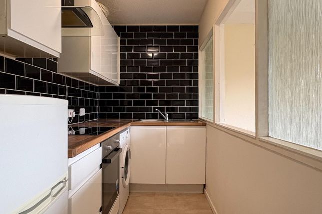 43, Boultwood Road, London photo 3