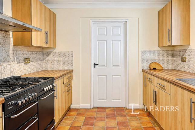 95, Hickory Avenue, Essex photo 2