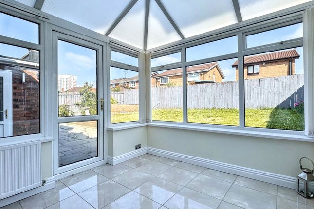 73, North Drive, Hebburn photo 4