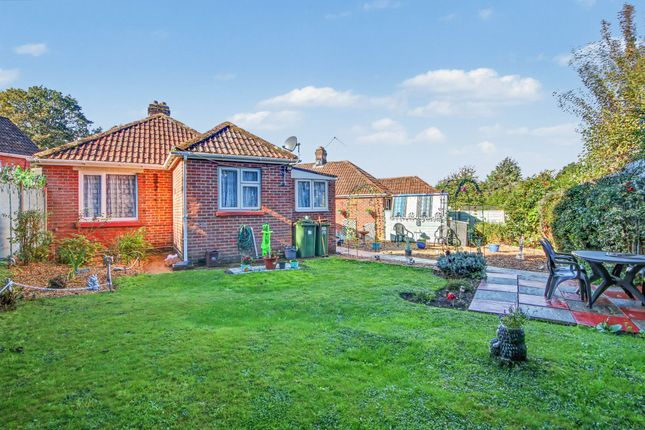 4 Onibury Road, Southampton photo 4