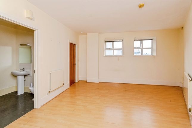 19, Crown Lofts, 16, Marsh Street, Walsall photo 2