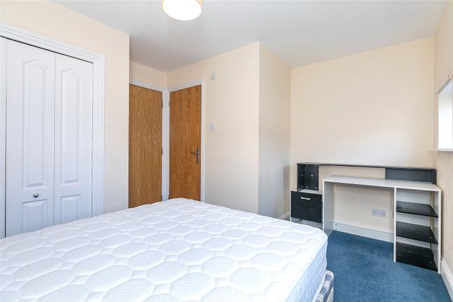 Terraced house to rent in Tollington Way, Holloway