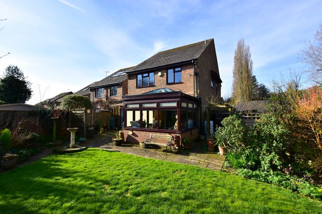 3 Kings Meadow, Kings Langley photo 4
