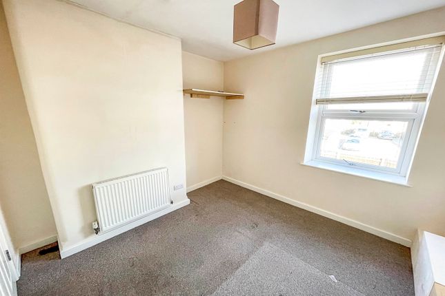 Flat for sale in Nottingham Road, Somercotes, Alfreton