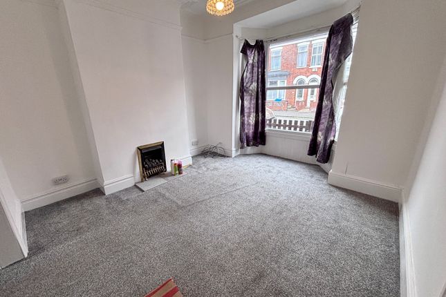 3, Thoresby Street, HULL photo 2