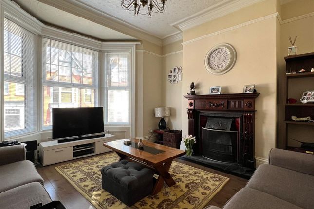 Terraced house for sale in Grange Avenue, Scarborough