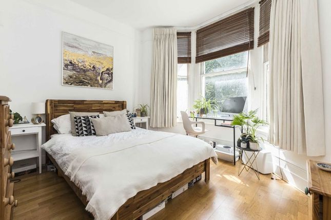 Flat 1, 8, Lisgar Terrace, London photo 4