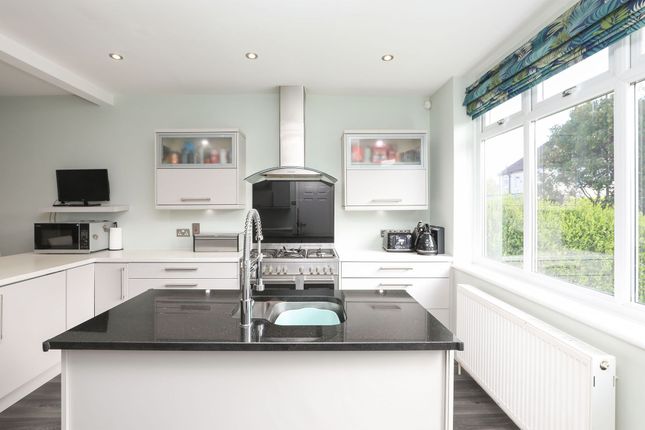 66 Rowan Tree Dell, Sheffield photo 3