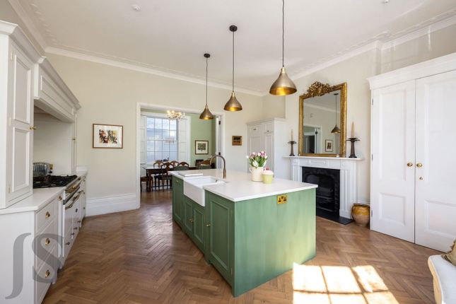 7, Liverpool Terrace, Worthing photo 4