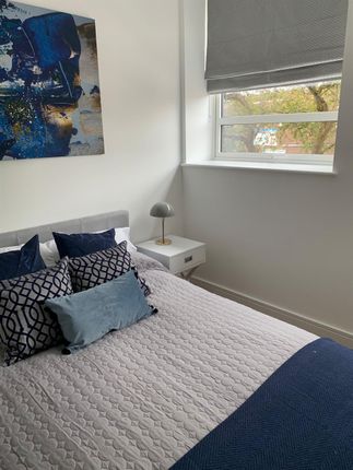 Flat to rent in Langwood House, - High Street, Rickmansworth