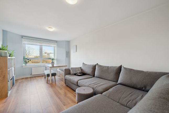 Flat for sale in Middlesex Gardens, Kinning Park, Glasgow