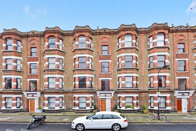 Thumbnail Flat to rent in Kingwood Road, London