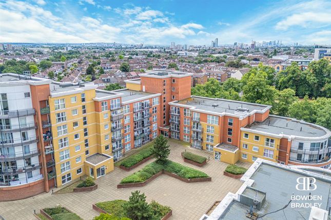 1-bed flat on Flat 98, Memorial Heights Monarch Way, Ilford, £230,000
