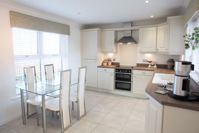 Link-detached house for sale in Circus Approach, Spalding