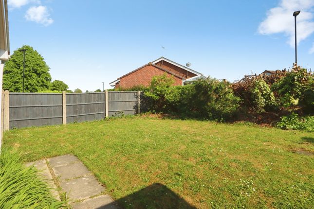 48, Thorpe Green, Sheffield photo 4