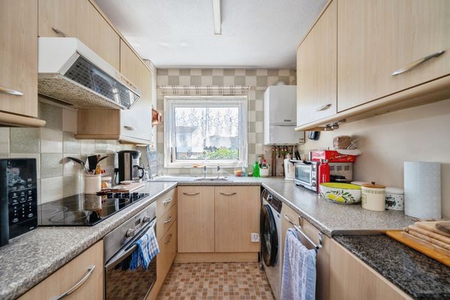 Flat 1 St. Hermans Mansions, 21, St. Hermans Road, Hampshire photo 3