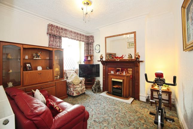47, Berw Road, Pontypridd photo 2