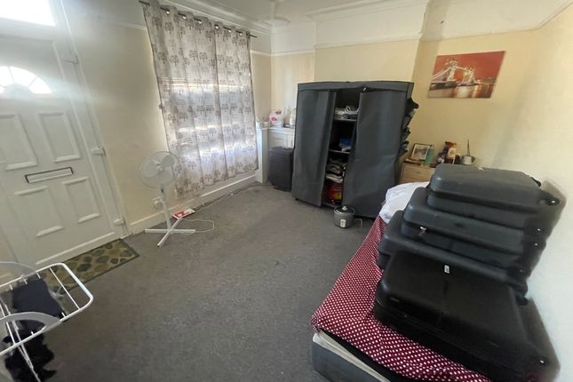 22A, Edward Street, Luton photo 3