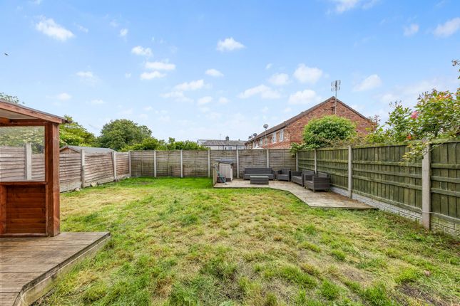 11 Waltham Avenue, Warrington photo 4