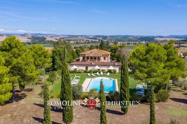 Thumbnail Villa for sale in Monteroni D'arbia, 53014, Italy